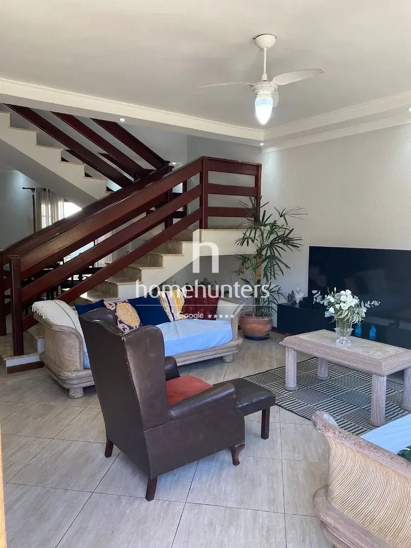 Casa, 3 quartos, 236 m² - Foto 4