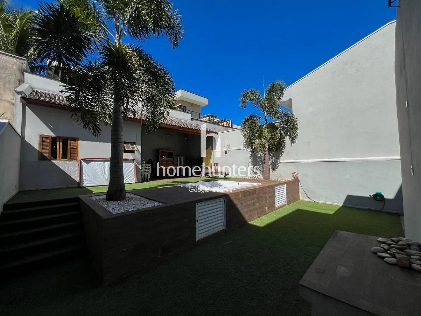 Casa, 3 quartos, 236 m² - Foto 1