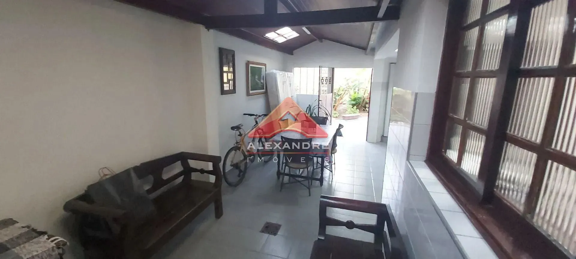 Casa, 3 quartos, 126 m² - Foto 1