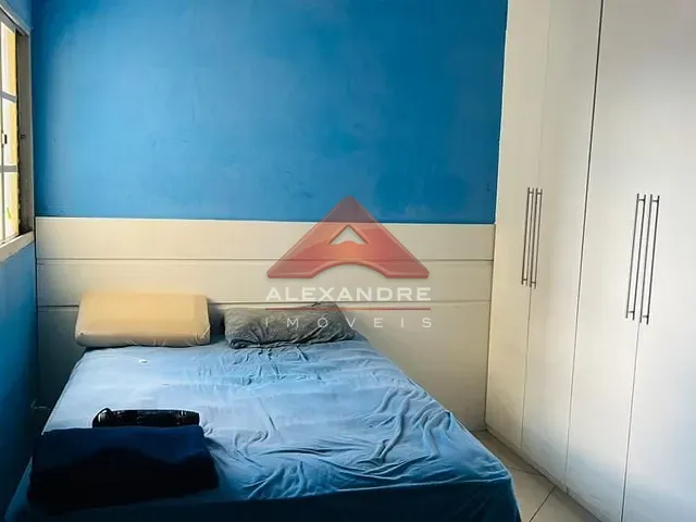 Casa com 150m² 3 quartos e 4 banheiros, à venda, no bairro Vila Industrial em São José dos Campos