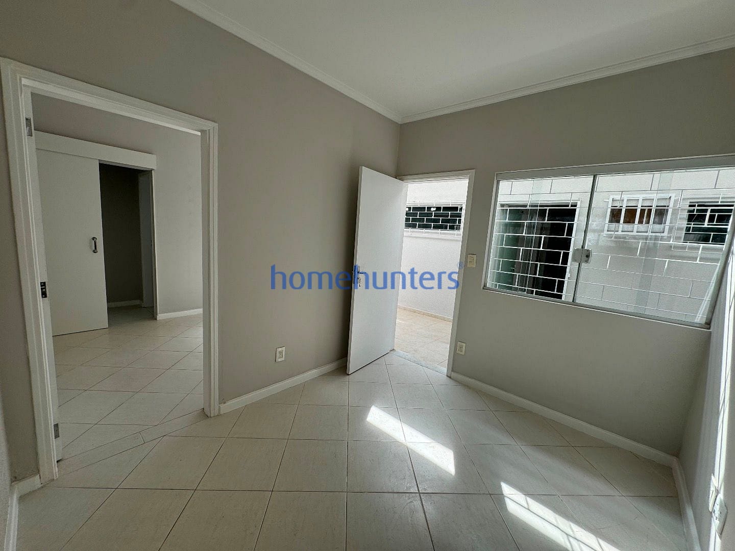 Casa à venda e aluguel com 12 quartos, 223m² - Foto 43