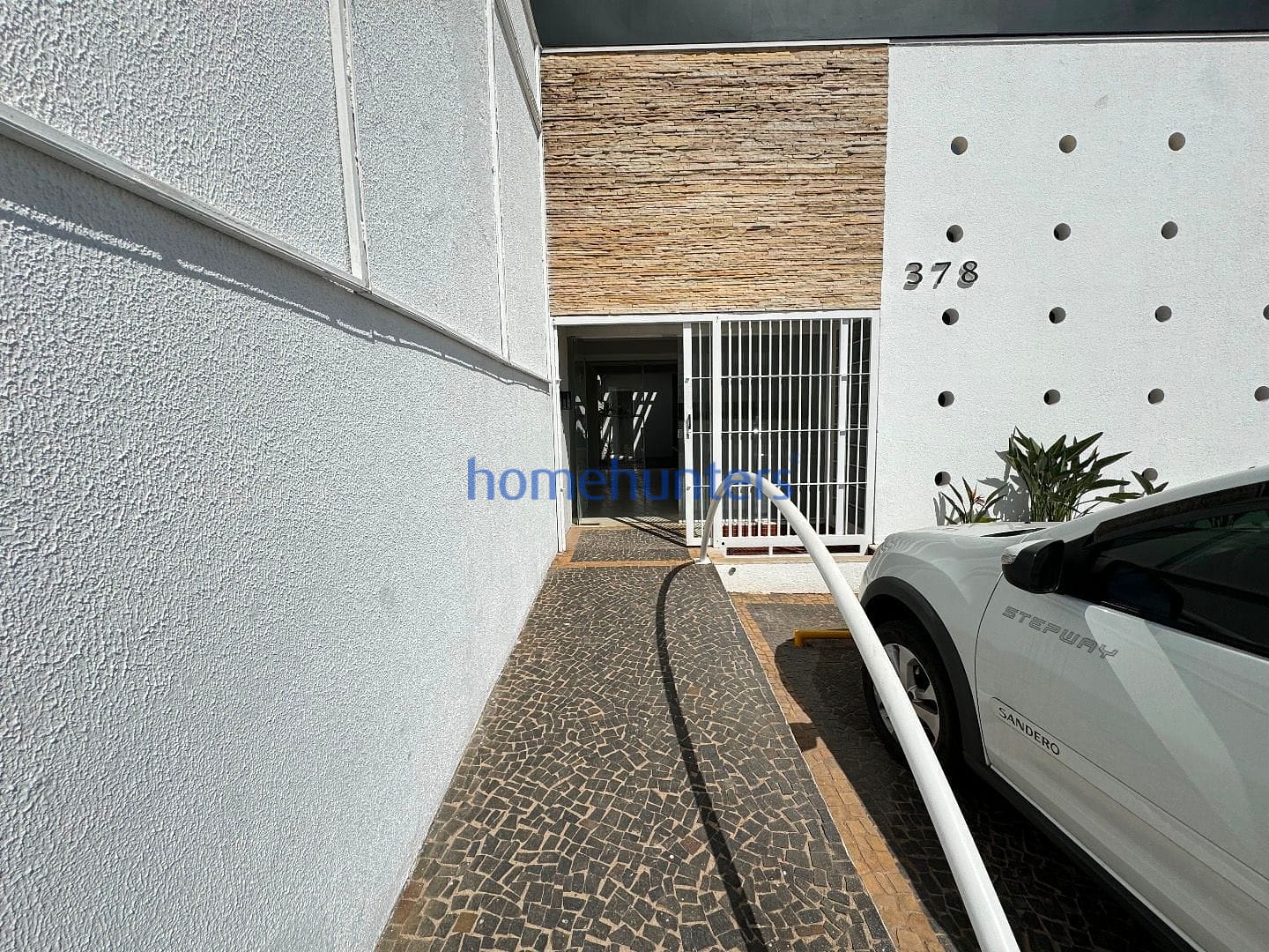 Casa à venda e aluguel com 12 quartos, 223m² - Foto 3
