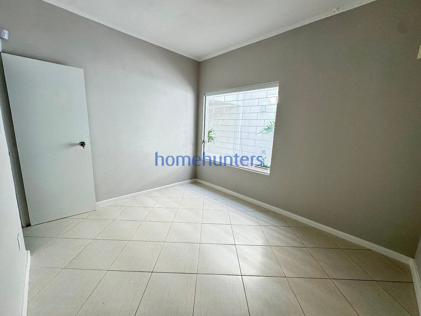 Casa à venda e aluguel com 12 quartos, 223m² - Foto 23