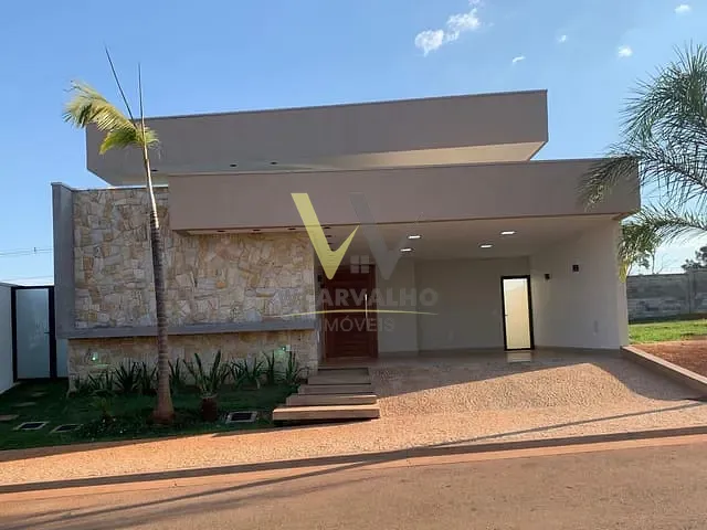 Casa com 382m² 3 quartos e 3 banheiros, à venda, no bairro Cond. Gaudi em Anápolis