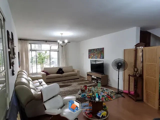 Casa com 270m² 4 quartos e 4 banheiros, à venda, no bairro Brooklin em São Paulo