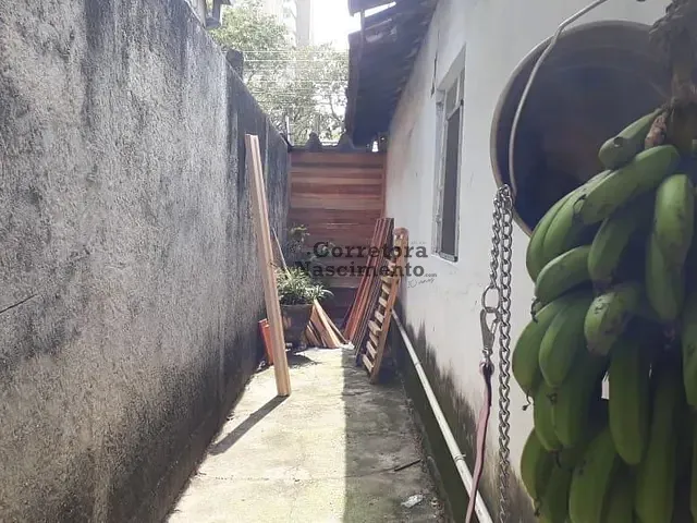 Casa com 300m² 5 quartos e 3 banheiros, à venda, no bairro Conjunto Residencial Trinta e Um de Marco em São José dos Campos