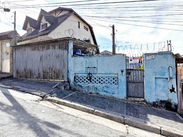 Casa com 330m² 3 quartos e 3 banheiros, à venda, no bairro Vila Palmeiras em São Paulo