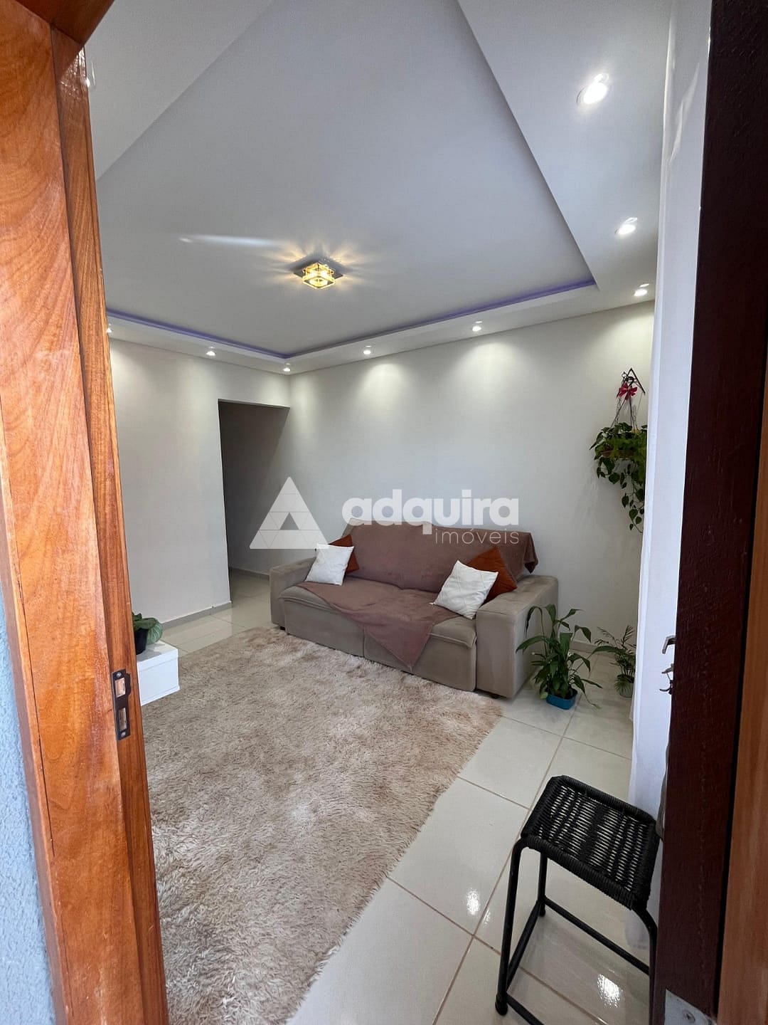 Casa à venda com 3 quartos, 10m² - Foto 4