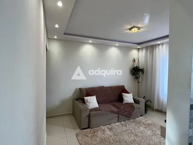 Casa 3 quartos e 1 banheiro, à venda, no bairro Cará-Cará em Ponta Grossa