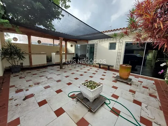 Casa com 290m² 4 quartos e 4 banheiros, à venda, no bairro Jardim Maria do Carmo em Sorocaba
