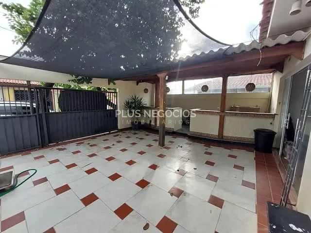 Casa com 290m² 4 quartos e 4 banheiros, à venda, no bairro Jardim Maria do Carmo em Sorocaba