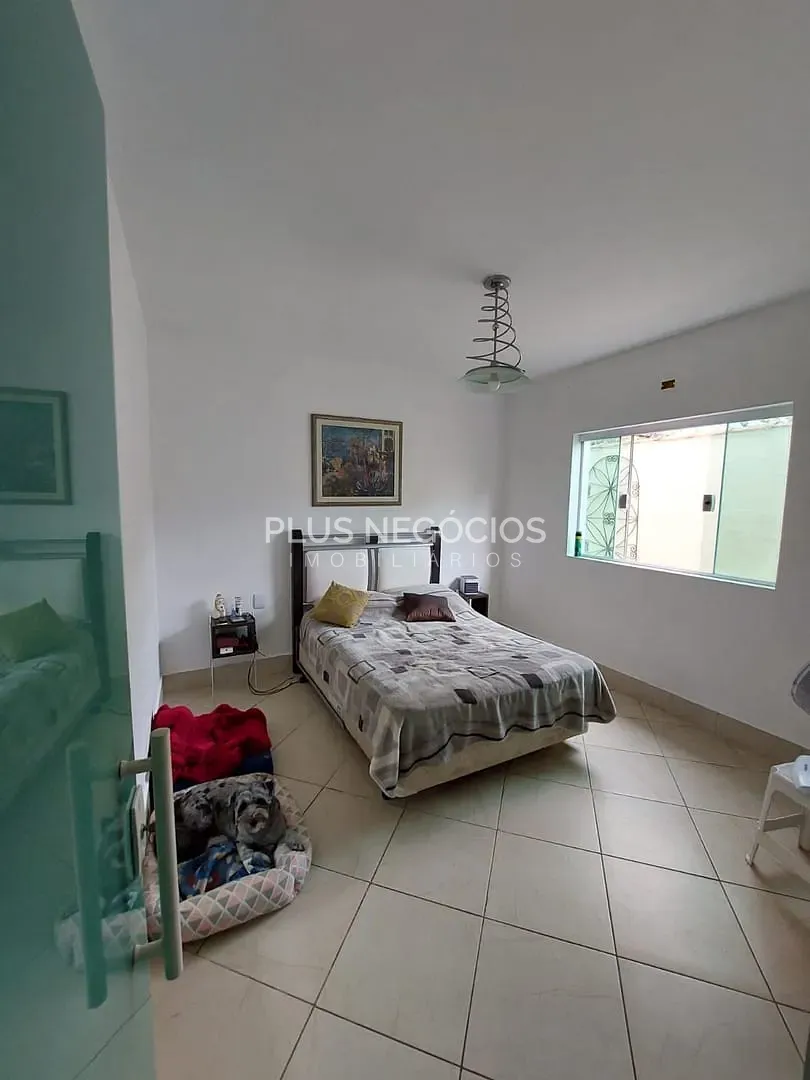 Casa, 4 quartos, 260 m² - Foto 10