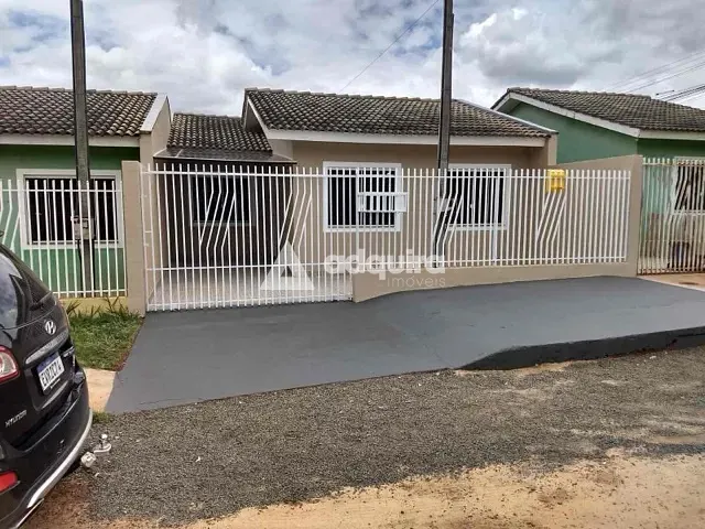 Casa 3 quartos e 1 banheiro, à venda, no bairro Uvaranas em Ponta Grossa