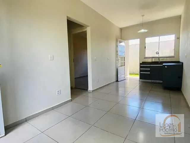 Casa com 108m² 2 quartos e 1 banheiro, à venda, no bairro Mato Dentro em Atibaia