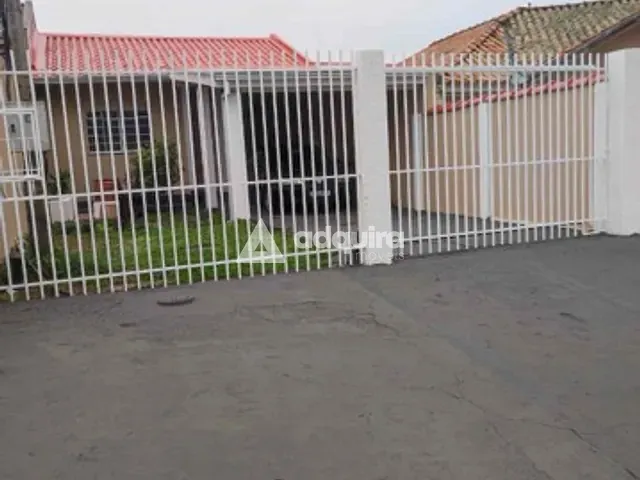 Casa 4 quartos e 2 banheiros, à venda, no bairro Colônia Dona Luíza em Ponta Grossa