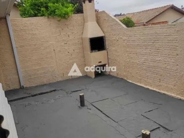 Casa 4 quartos e 2 banheiros, à venda, no bairro Colônia Dona Luíza em Ponta Grossa