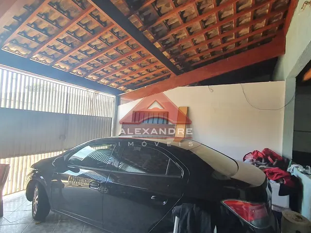 Casa com 322m² 3 quartos e 3 banheiros, à venda, no bairro Vila Tatetuba em São José dos Campos