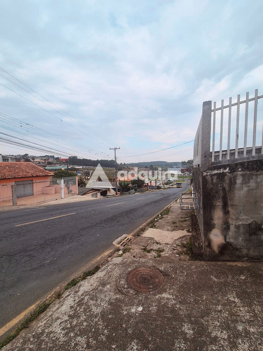 Casa à venda com 1 quarto, 190m² - Foto 3