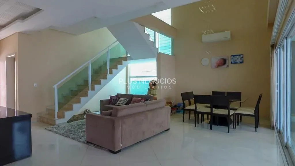 Casa, 3 quartos, 309 m² - Foto 3