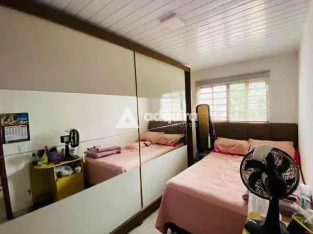 Casa com 286m² 3 quartos e 5 banheiros, à venda, no bairro Contorno em Ponta Grossa