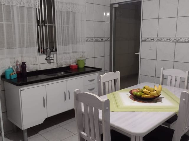 Casa com 125m² 2 quartos e 1 banheiro, à venda, no bairro Parque São Domingos em Pindamonhangaba