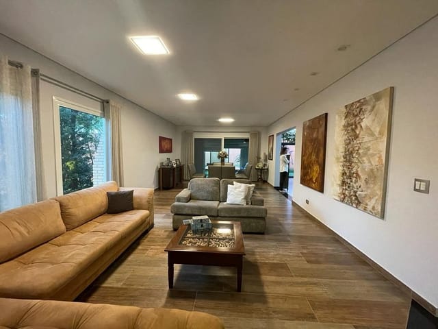 Casa com 460m² 4 quartos e 6 banheiros, à venda, no bairro Alphaville em Santana de Parnaíba