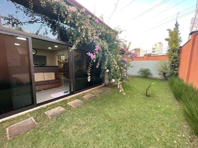 Casa com 460m² 4 quartos e 6 banheiros, à venda, no bairro Alphaville em Santana de Parnaíba
