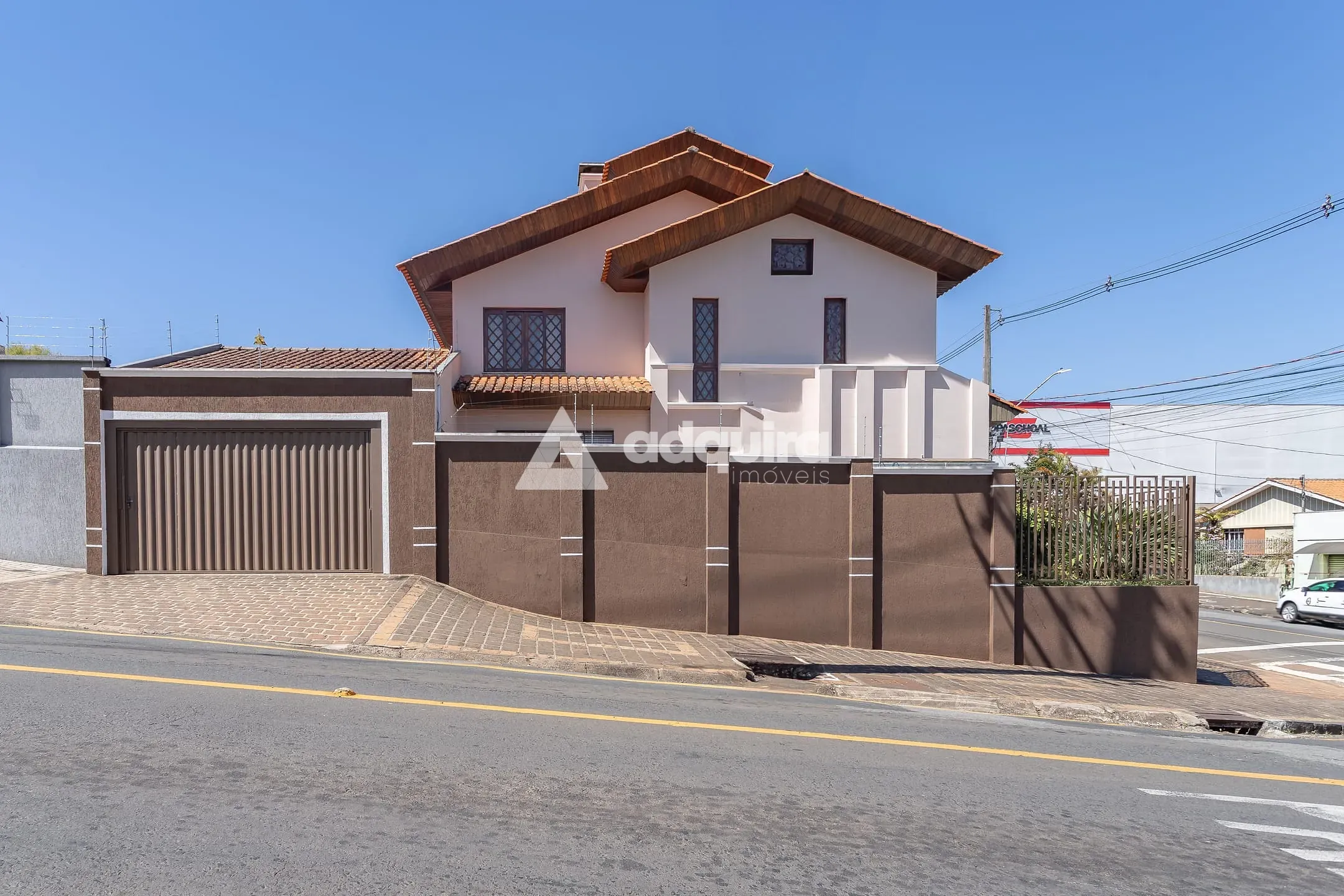 Casa, 4 quartos, 345 m² - Foto 2