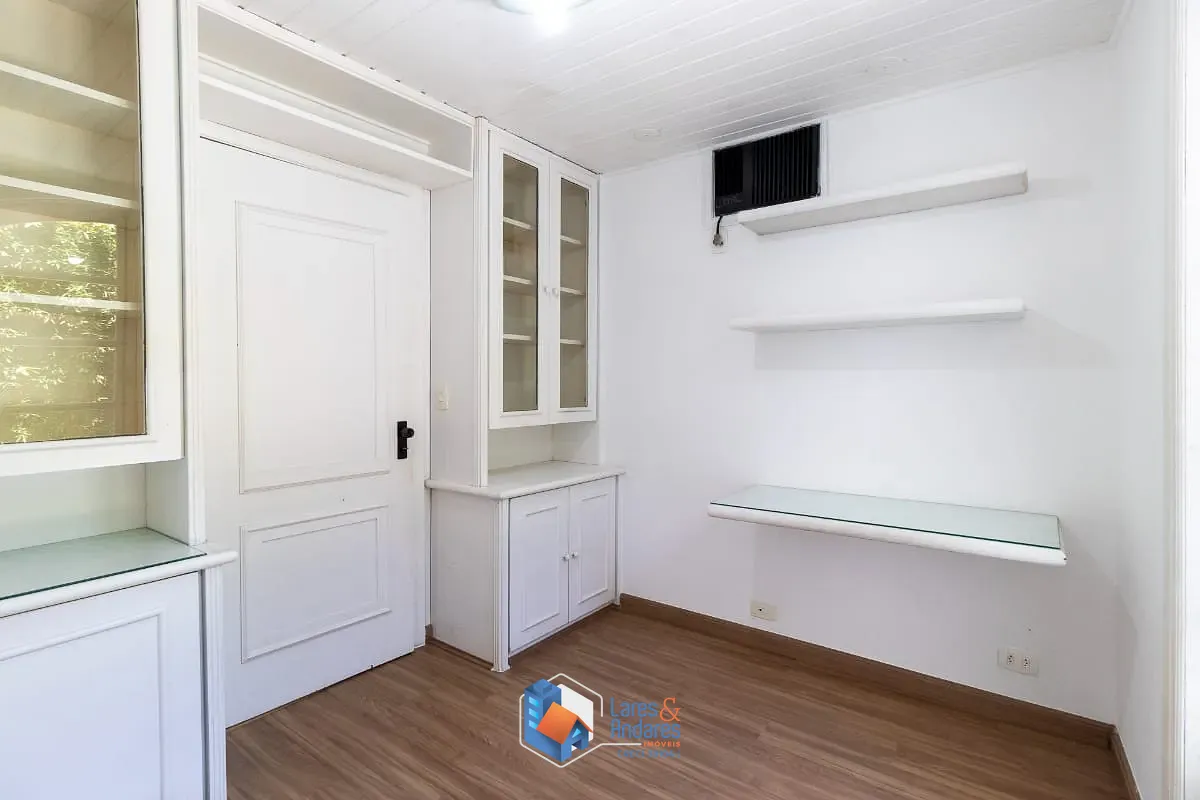 Casa, 4 quartos, 260 m² - Foto 37