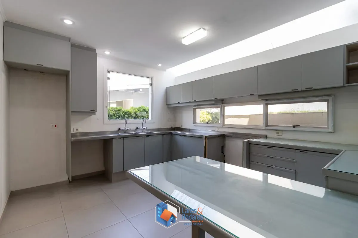 Casa, 4 quartos, 260 m² - Foto 24