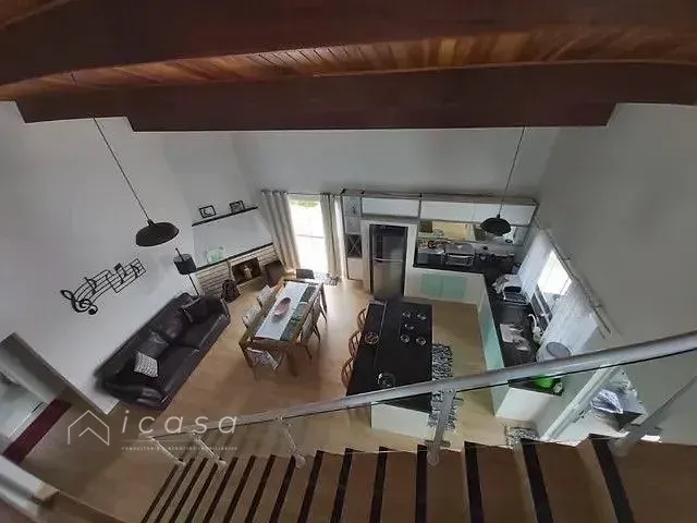 Casa com 1140m² 4 quartos e 4 banheiros, à venda, no bairro Portal da Igaratá em Igaratá