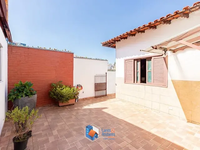 Casa com 300m² 3 quartos e 4 banheiros, à venda, no bairro Jardim Oriental em São Paulo