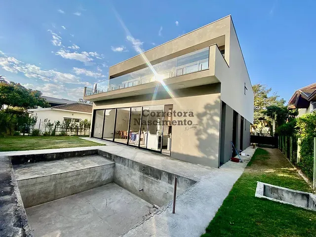 Casa com 630m² 5 quartos e 6 banheiros, à venda ou para alugar, no bairro Jardim Paraiba em Jacareí