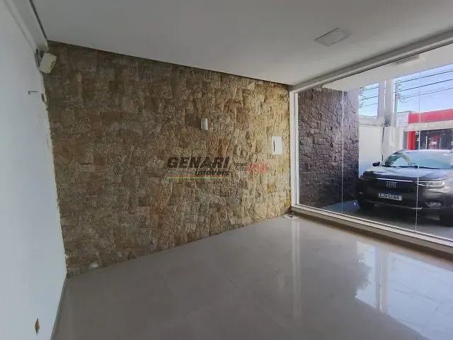 Casa com 451m², para alugar, no bairro Centro em Indaiatuba