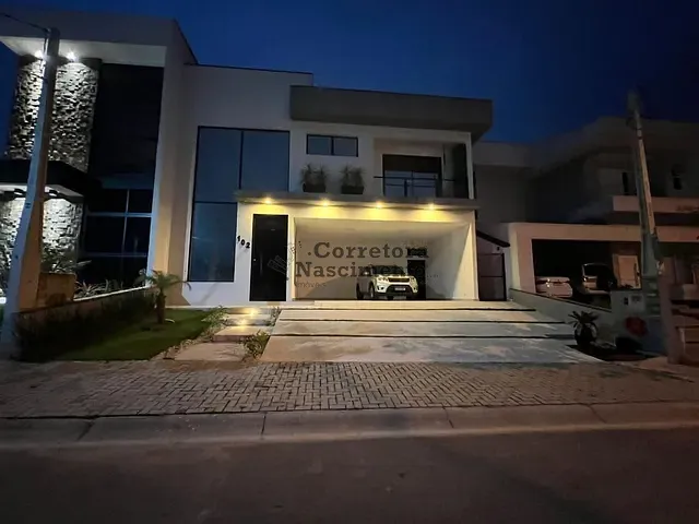 Casa com 311m² 4 quartos e 3 banheiros, à venda, no bairro Residencial Santa Paula em Jacareí