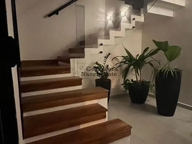 Casa com 311m² 4 quartos e 3 banheiros, à venda, no bairro Residencial Santa Paula em Jacareí