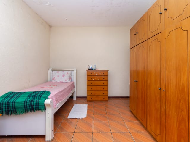 Casa com 110m² 2 quartos e 2 banheiros, à venda, no bairro Vila dos Remedios em São Paulo