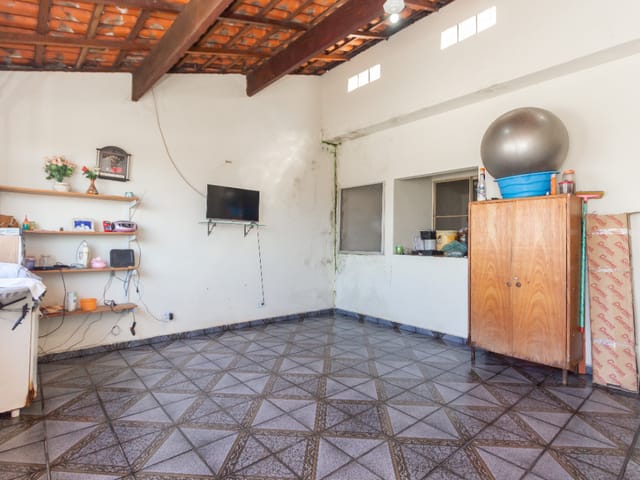 Casa com 110m² 2 quartos e 2 banheiros, à venda, no bairro Vila dos Remedios em São Paulo