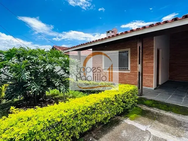 Casa com 390m² 3 quartos e 1 banheiro, à venda, no bairro Vila Nova Aclimação em Atibaia