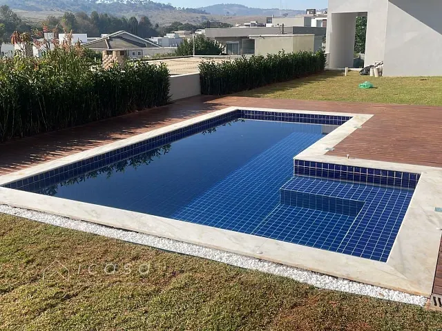Casa com 660m² 4 quartos e 6 banheiros, à venda, no bairro Tanque em Atibaia
