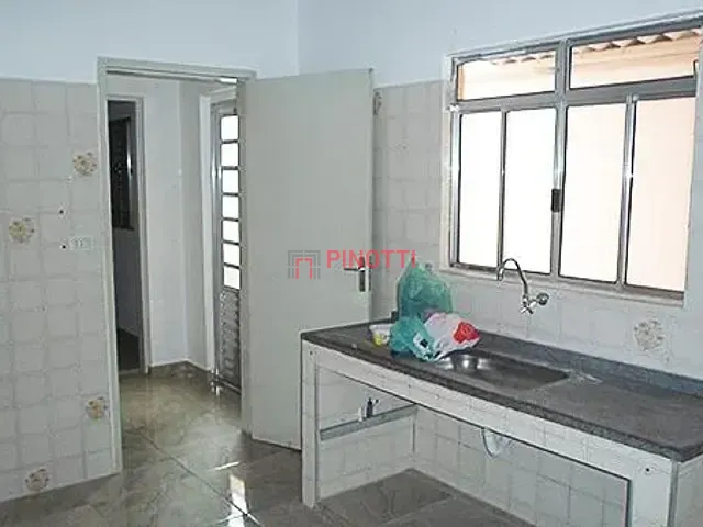 Casa 2 quartos e 1 banheiro, à venda, no bairro Dos Casa em São Bernardo do Campo