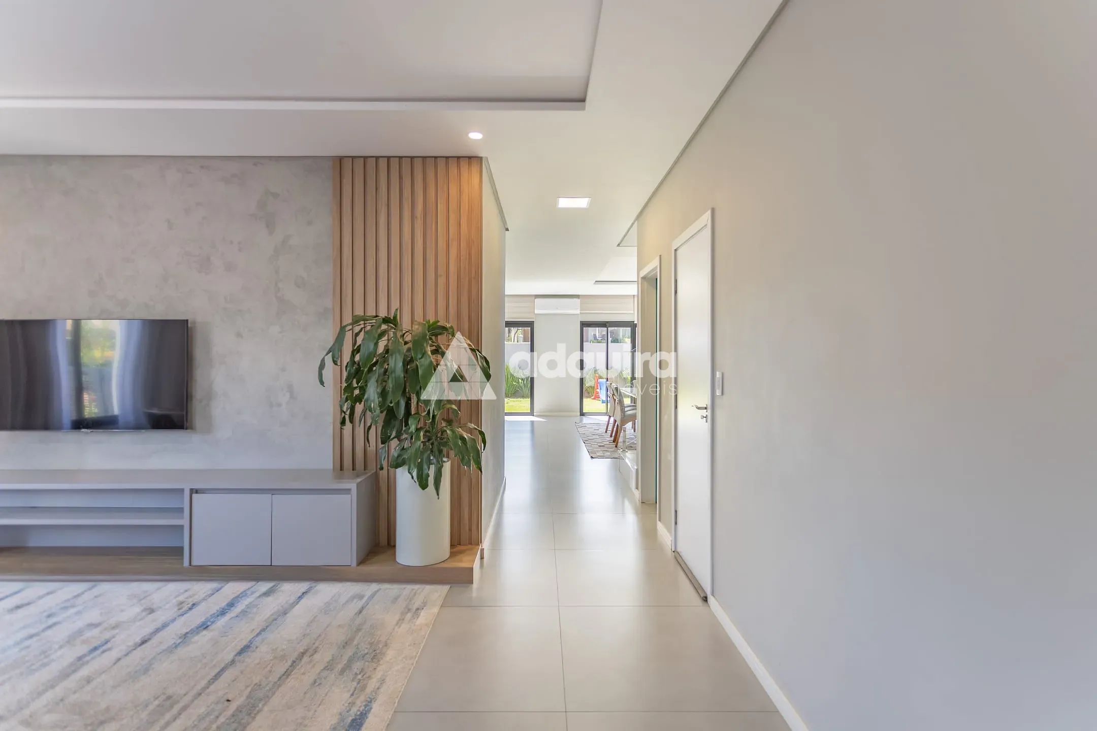 Casa, 3 quartos, 220 m² - Foto 2