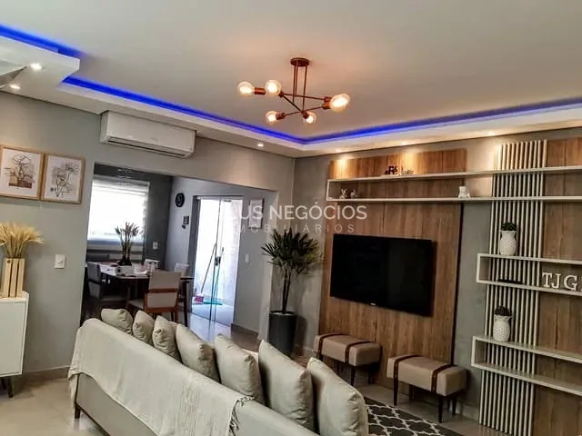Casa com 189m² 3 quartos e 3 banheiros, à venda, no bairro Jardim Nápoli em Sorocaba