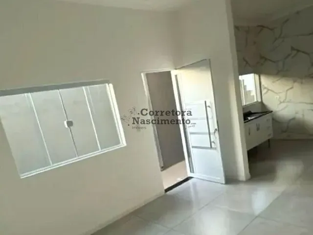 Casa com 138m² 2 quartos e 1 banheiro, à venda, no bairro Parque Imperial em Jacareí
