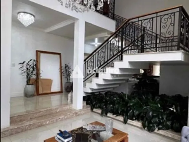 Casa com 363m² 3 quartos e 6 banheiros, à venda, no bairro Estrela em Ponta Grossa