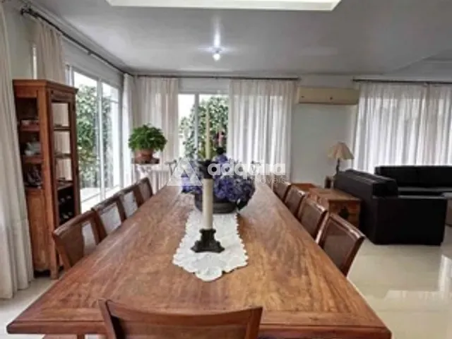 Casa com 363m² 3 quartos e 6 banheiros, à venda, no bairro Estrela em Ponta Grossa