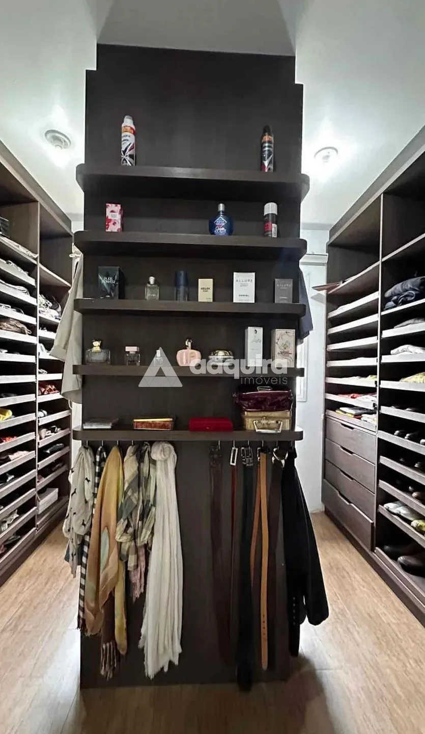 Casa, 3 quartos, 346 m² - Foto 35