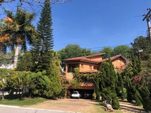 Casa com 1052m² 6 quartos e 6 banheiros, à venda, no bairro Tamboré em Santana de Parnaíba