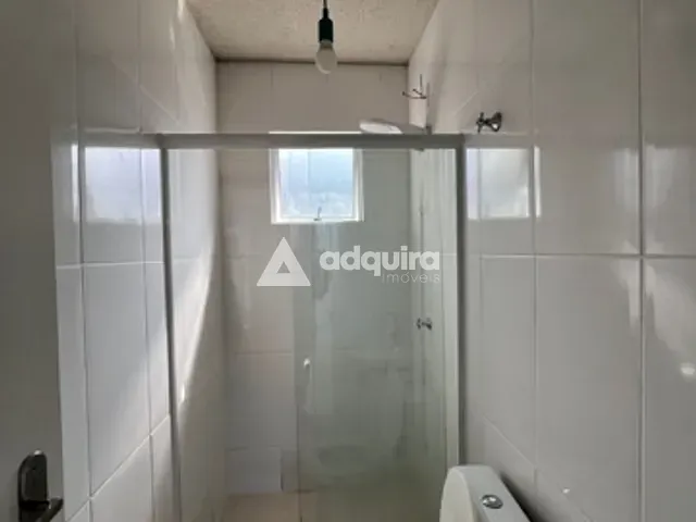 Casa 2 quartos e 1 banheiro, à venda, no bairro Oficinas em Ponta Grossa