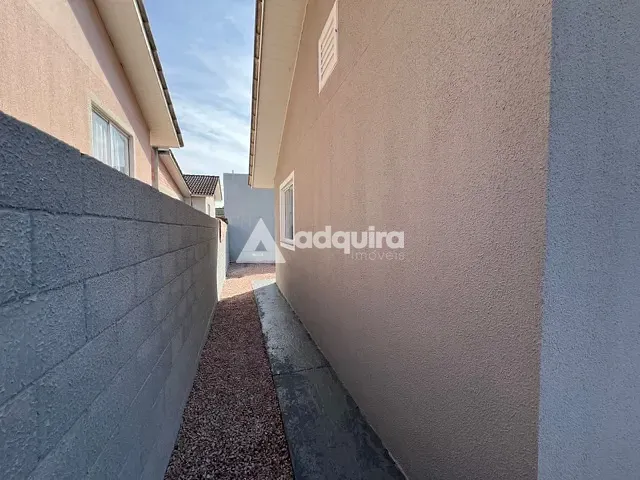 Casa 2 quartos e 1 banheiro, à venda, no bairro Oficinas em Ponta Grossa